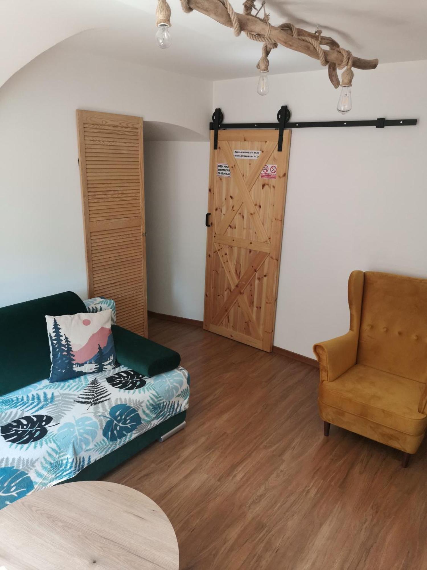 Apartament Przystanek Srebrna Góra Zewnętrze zdjęcie